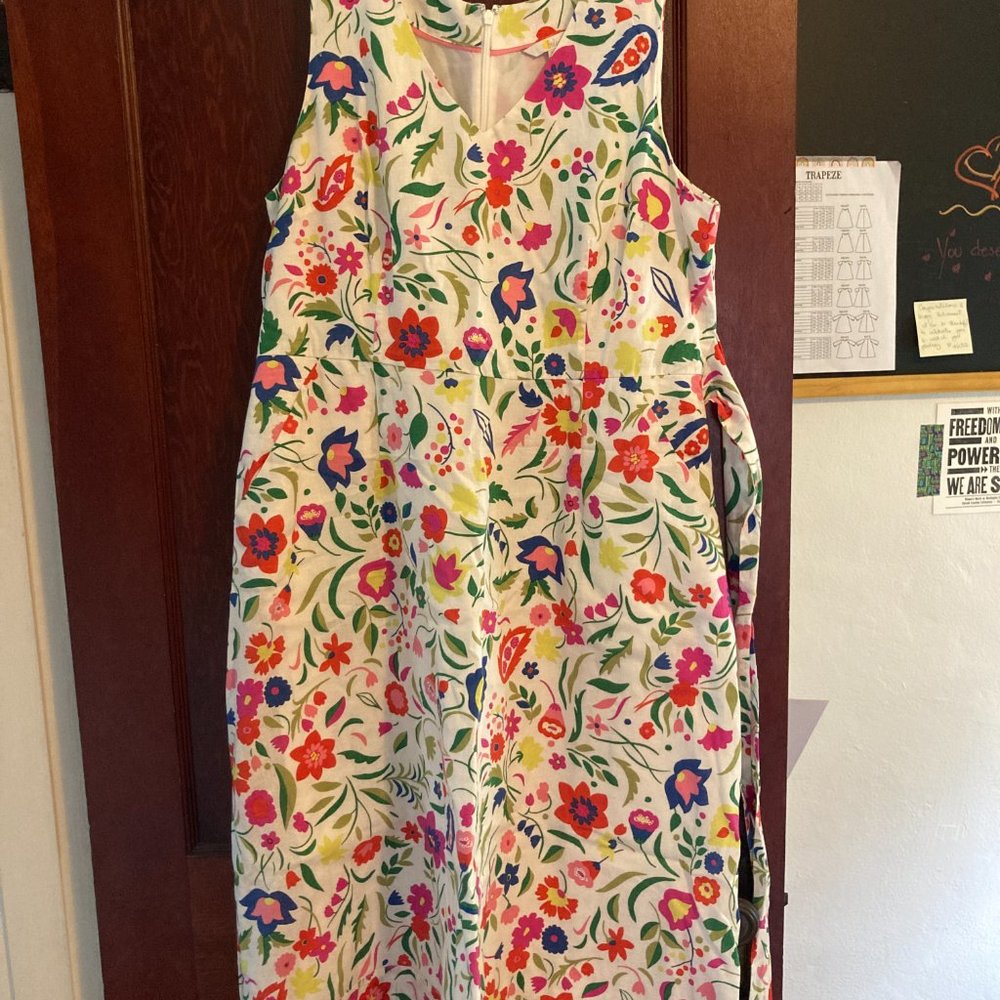 Boden Springy Floral Dress Linen/Cotton with waist tie